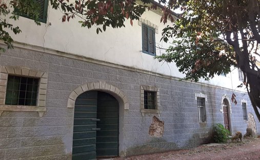 Casa de Campo en Castelnuovo della Misericordia, Toscana, Italia 1