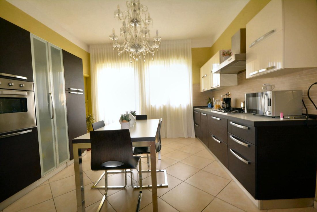 Villa in Area Monte San Quirico - Sant'Alessio, Lucca, Tuscany 5 - 15741889