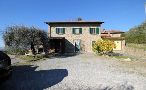 Casa di campagna a Centro, Capannori, Toscana 1