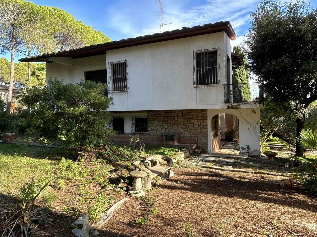 Villa in Castiglioncello, Rosignano Marittimo, Tuscany 5 - 15742660