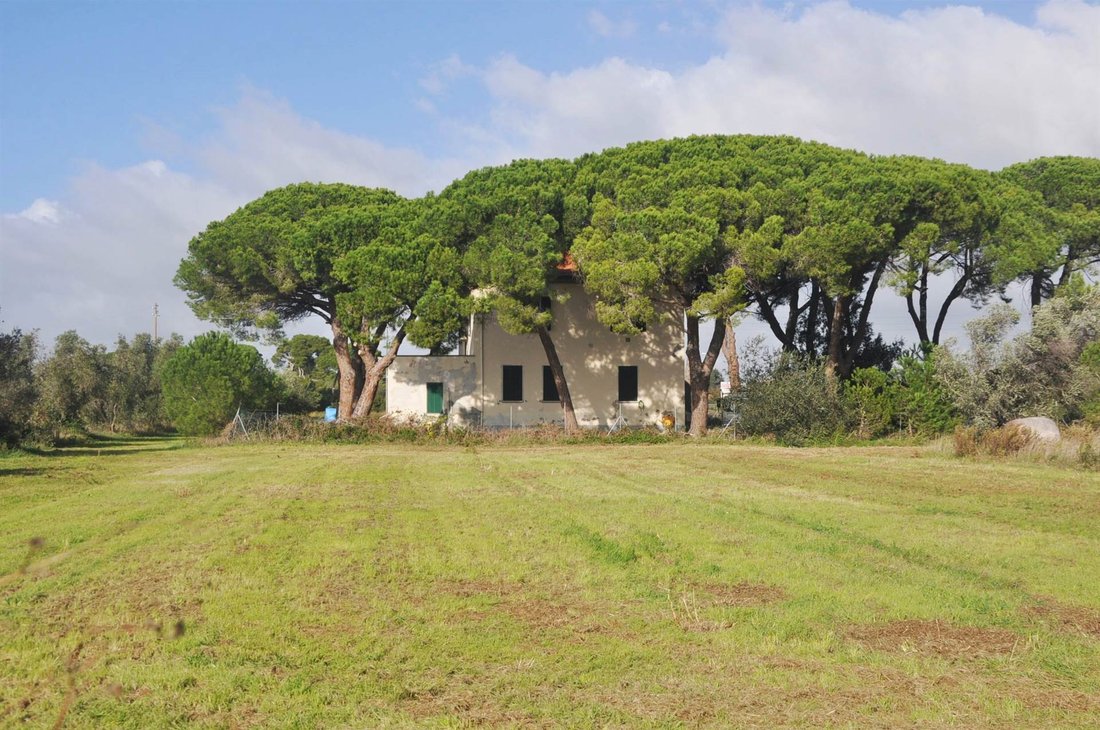 Villa in Monte alla Rena Center, Rosignano Marittimo, Italy 1 - 15742398