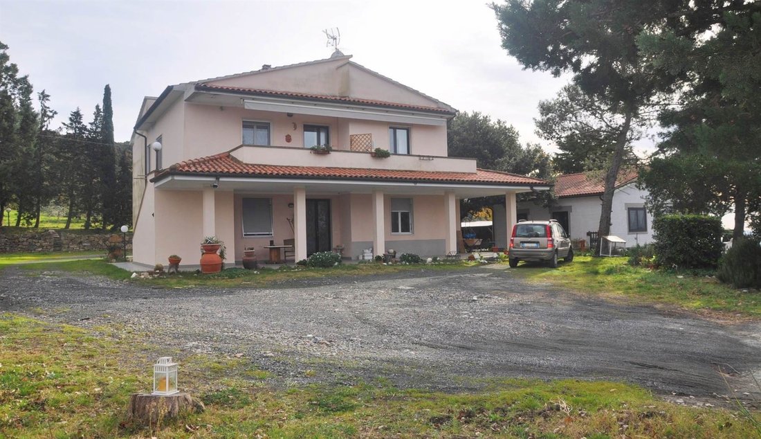 Villa in Castellina Marittima, Tuscany, Italy 1 - 15741671