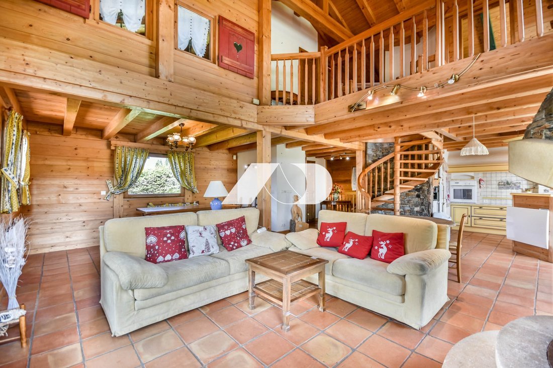 Chalet in Les Gets, Auvergne-Rhône-Alpes, France 2 - 15599948
