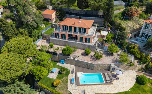 Villa in Bordighera, Liguria, Italy 1