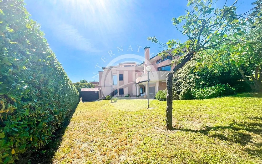 Villa in Historic Center, Fano, Marche 1 - 15742642