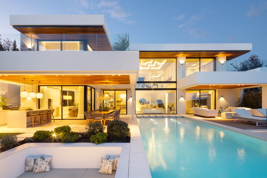 Villa in Benahavis, Andalusia, Spain 1 - 15742926