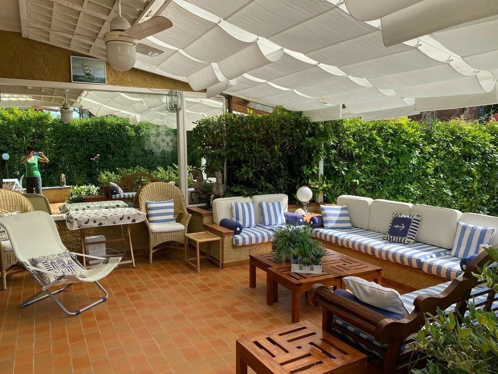 House in Center, Forte dei Marmi, Tuscany 3 - 15744574