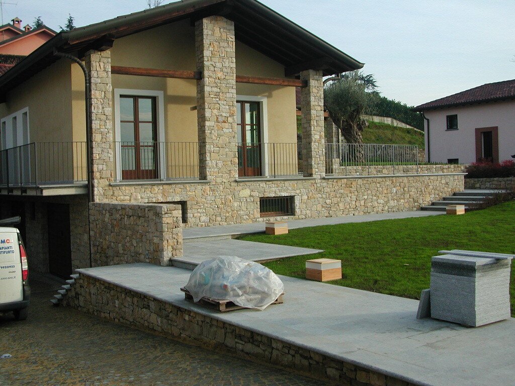Villa in Merate, Lombardy, Italy 2 - 15744271