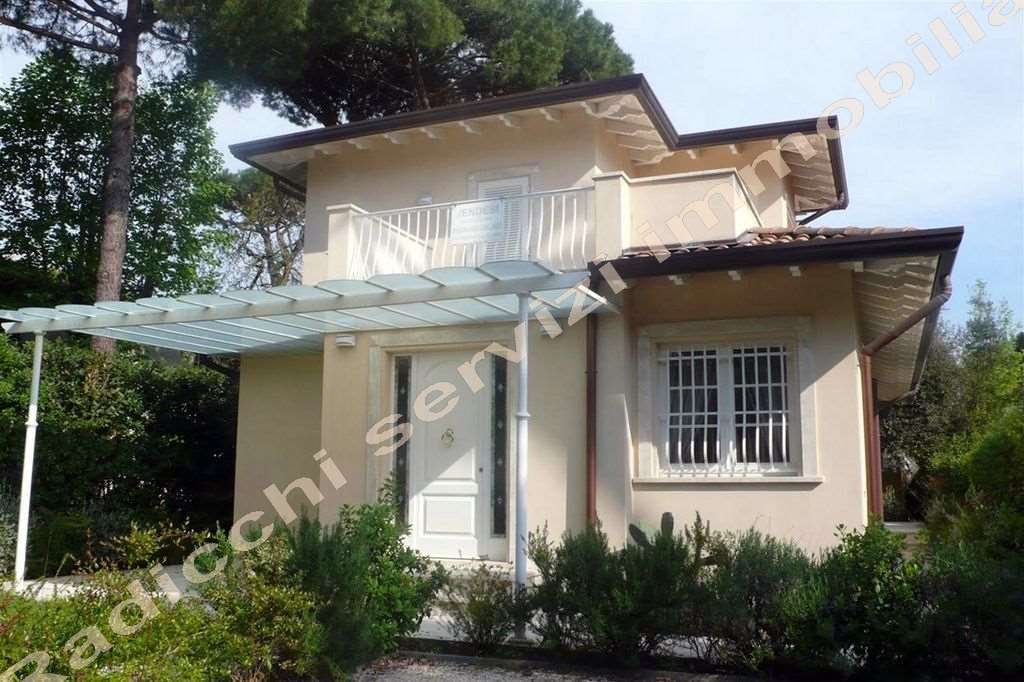 Villa in Center, Forte dei Marmi, Tuscany 1 - 15744831