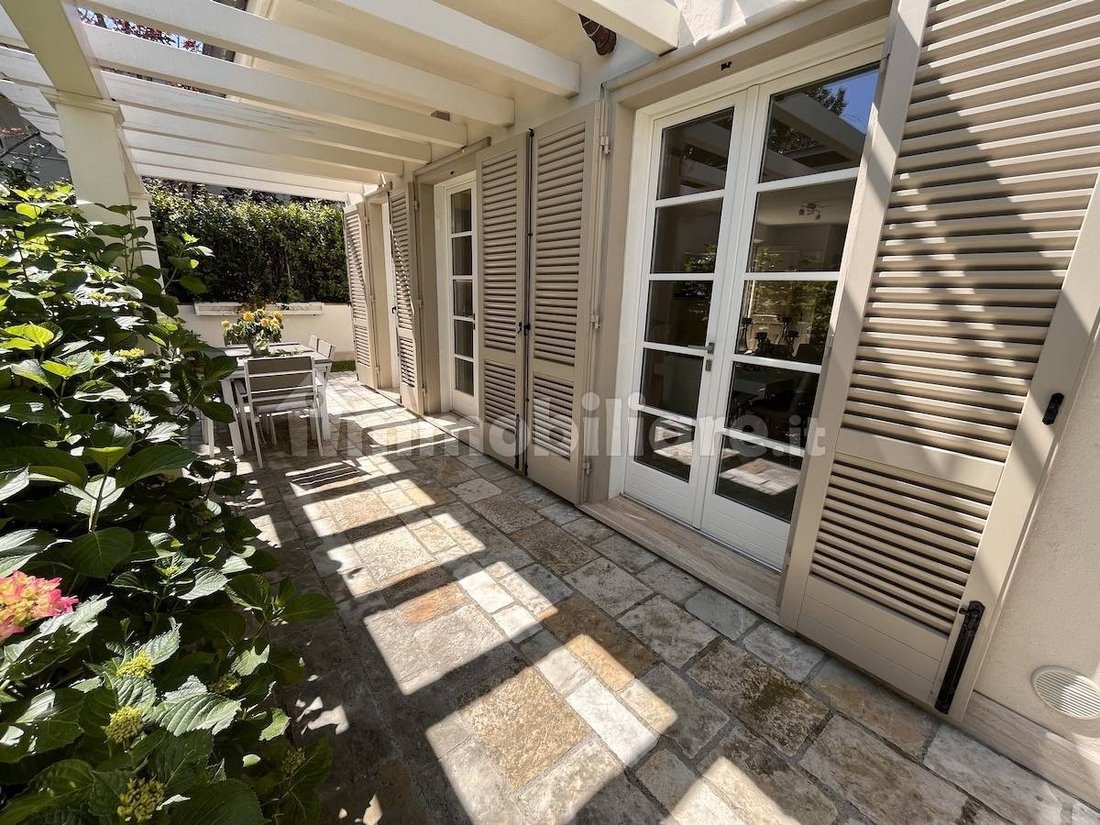 Villa in Center, Forte dei Marmi, Tuscany 5 - 15744345
