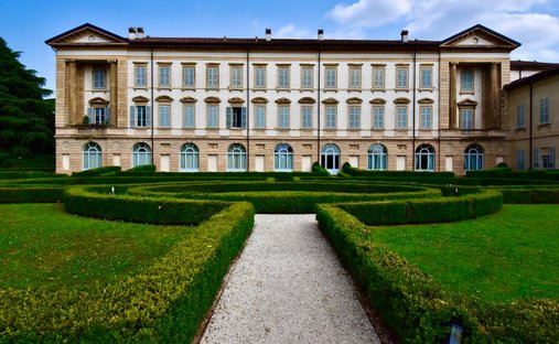 Apartment in Lomagna, Lombardy, Italy 1