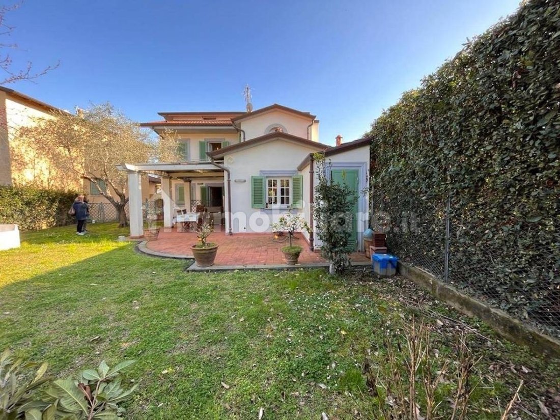 Villa in Center, Forte dei Marmi, Tuscany 1 - 15743689