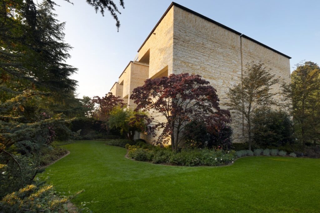 Villa in Bernareggio, Lombardy, Italy 1 - 15743754