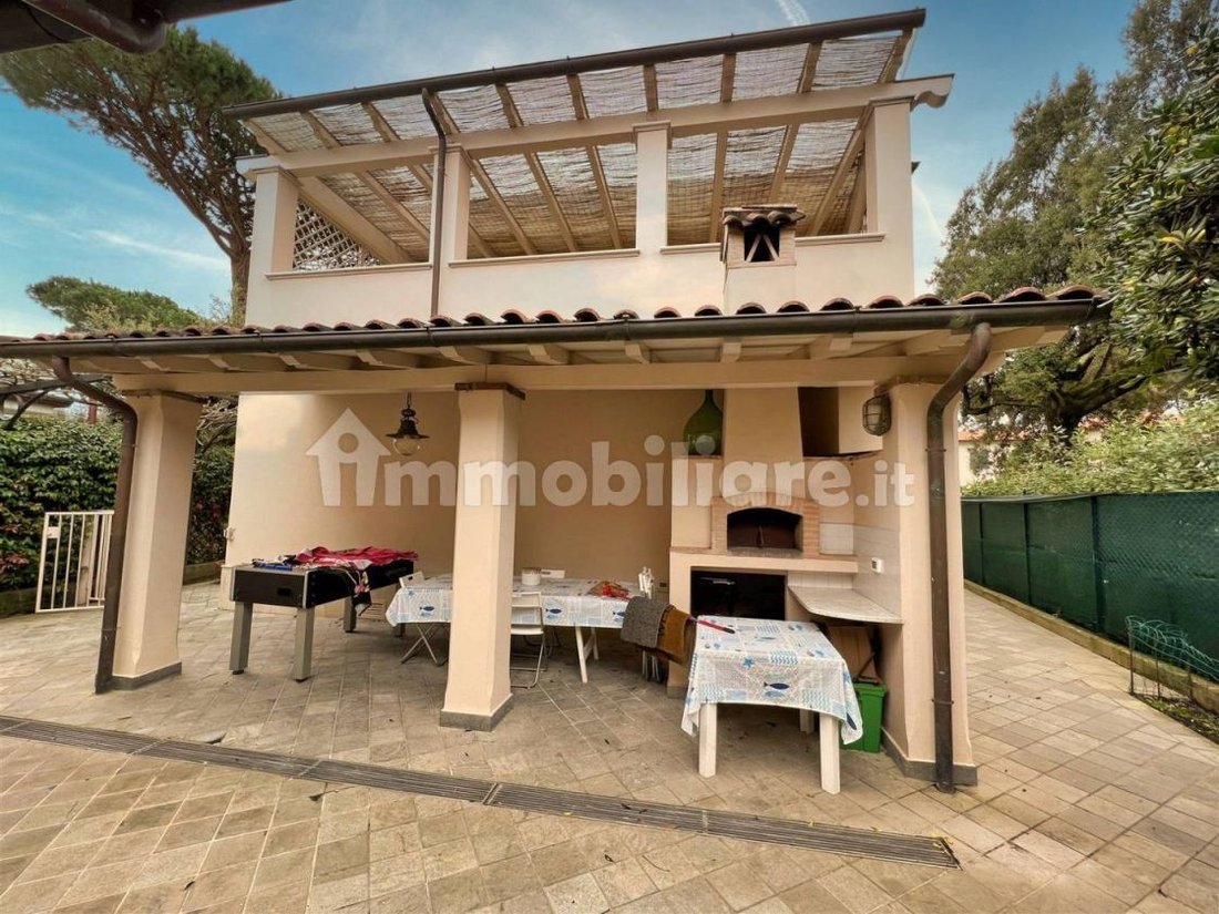 Villa in Center, Forte dei Marmi, Tuscany 1 - 15744844