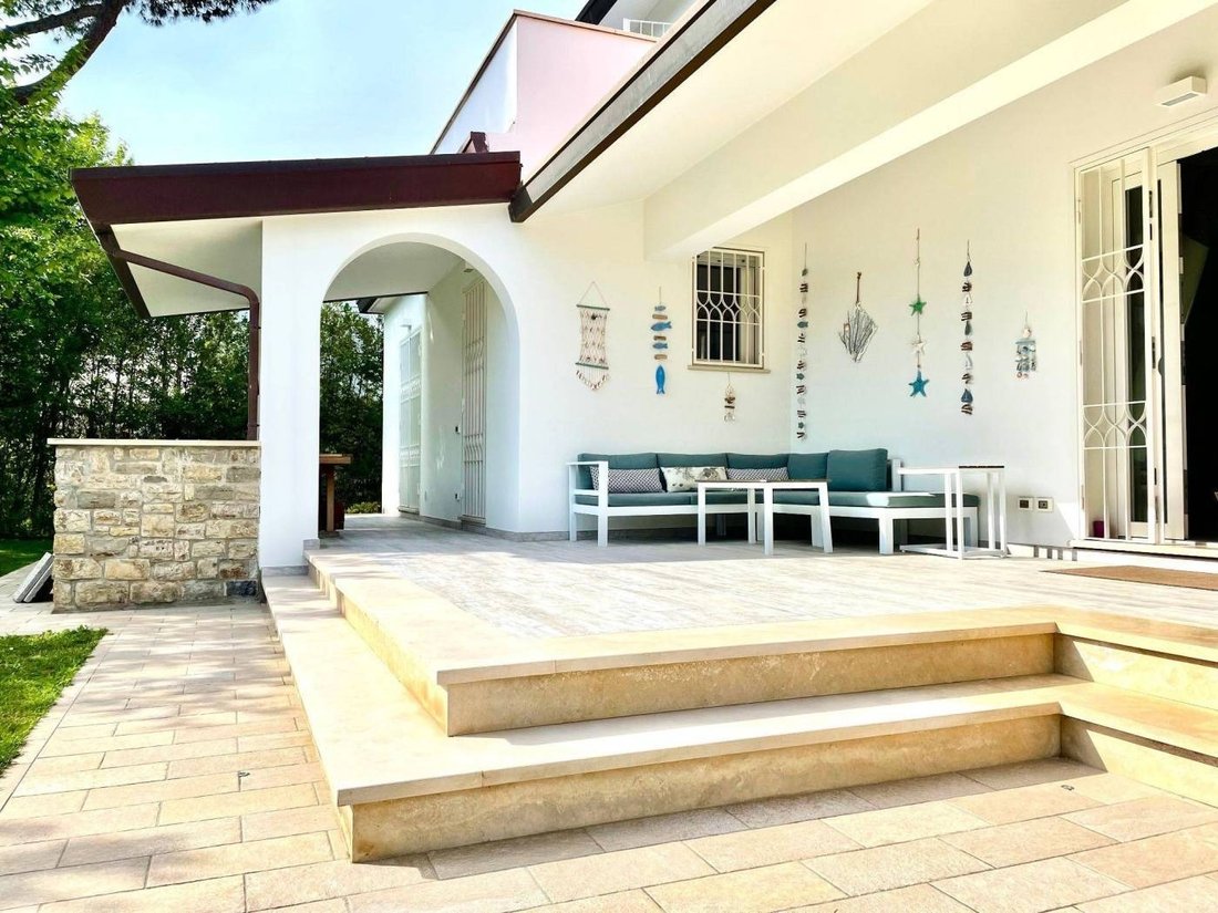 Villa in Center, Forte dei Marmi, Tuscany 4 - 15744900