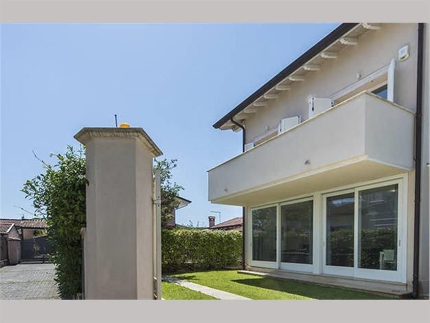 Villa in Center, Forte dei Marmi, Tuscany 1 - 15744858