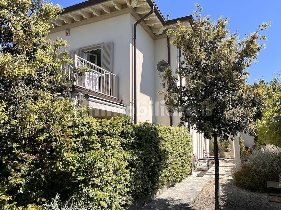 Villa in Center, Forte dei Marmi, Tuscany 2 - 15744345