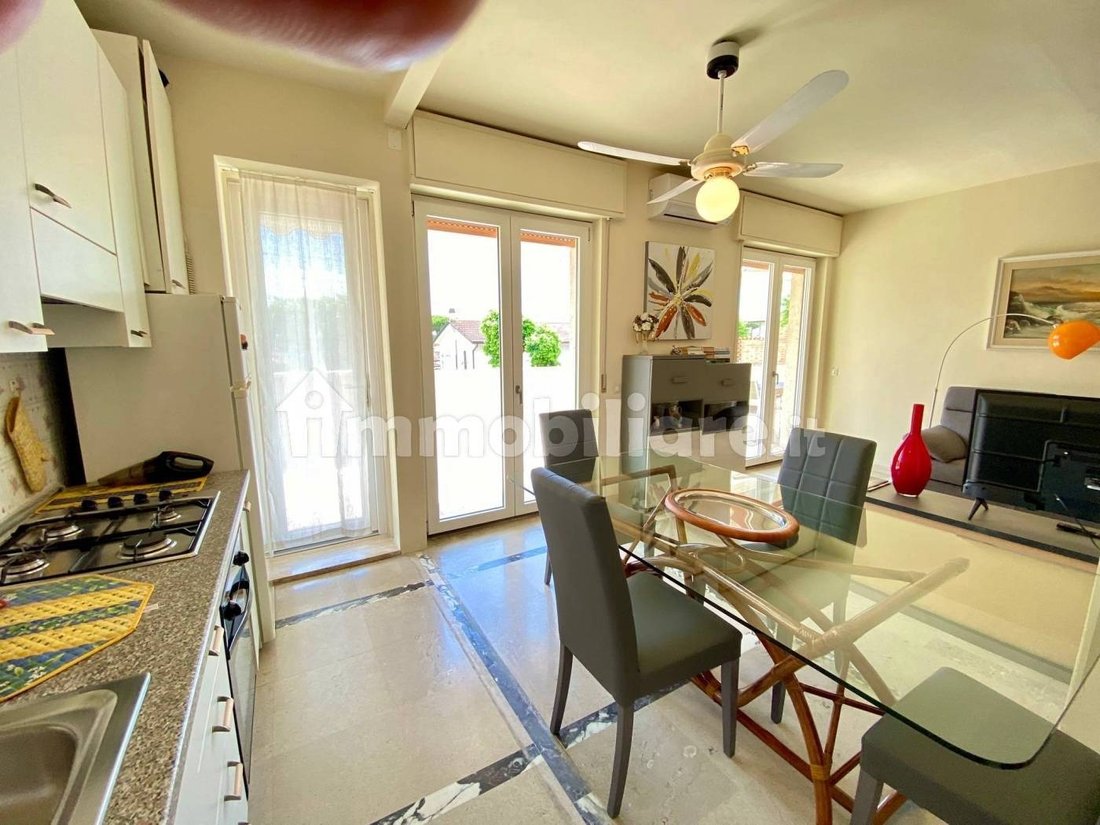 Apartment in Center, Forte dei Marmi, Tuscany 5 - 15744657