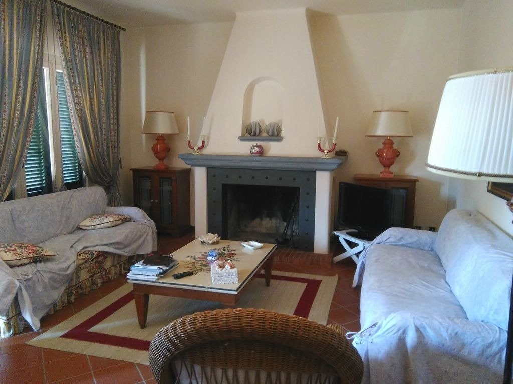 Villa in Center, Forte dei Marmi, Tuscany 2 - 15744723