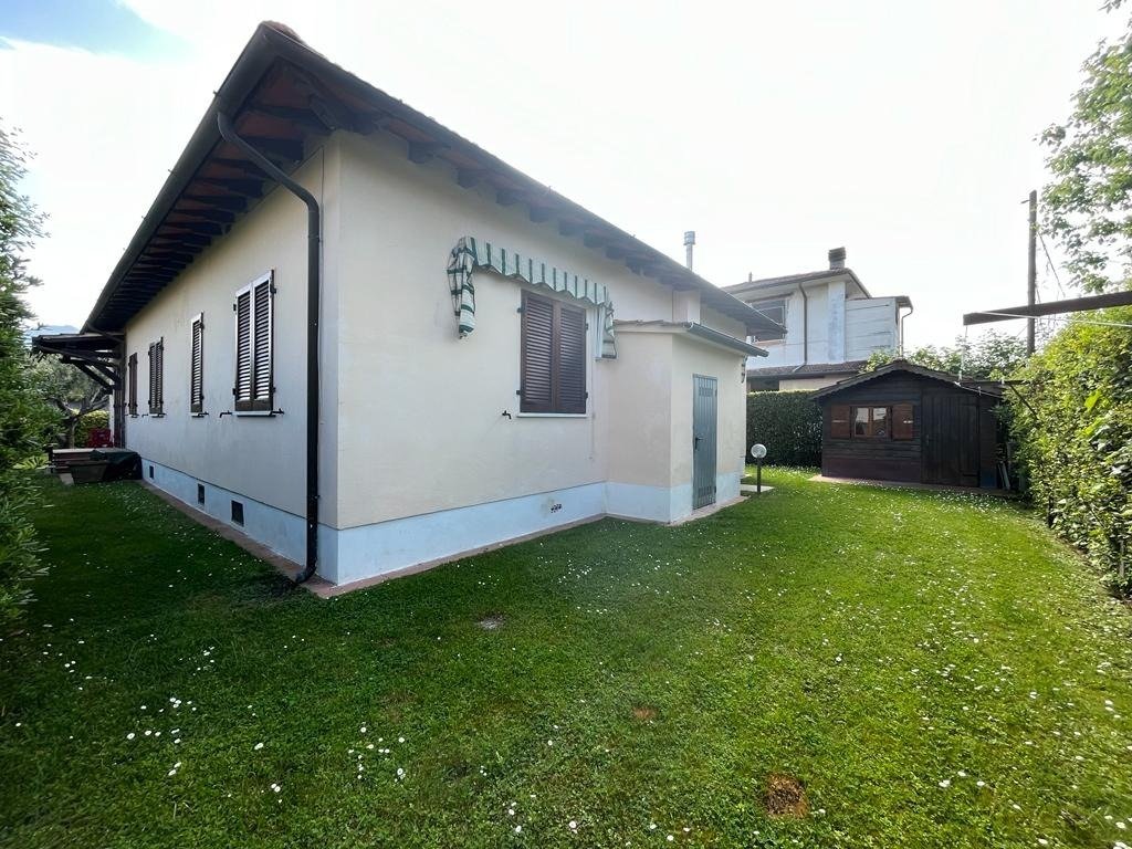 Villa in Center, Forte dei Marmi, Tuscany 2 - 15744739