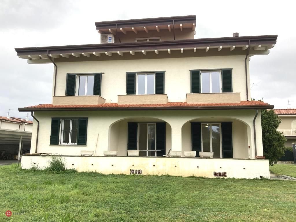 Villa in Center, Forte dei Marmi, Tuscany 1 - 15744577