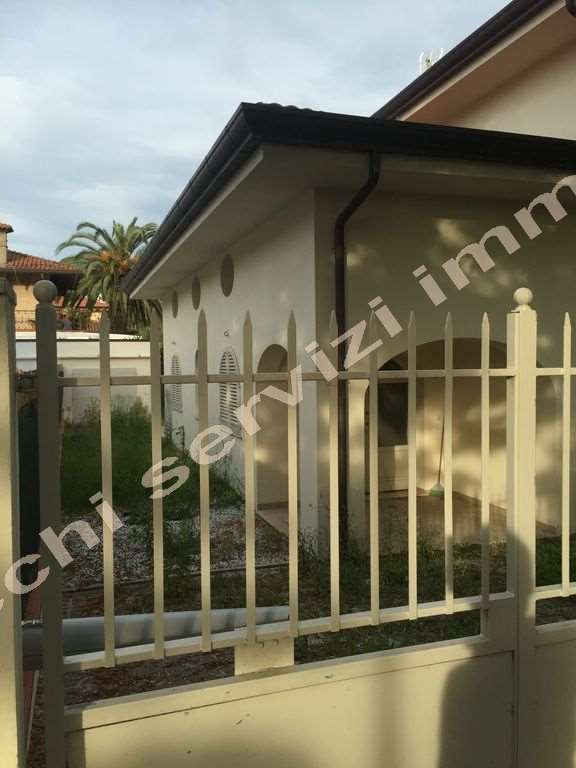 Villa in Center, Forte dei Marmi, Tuscany 1 - 15744652