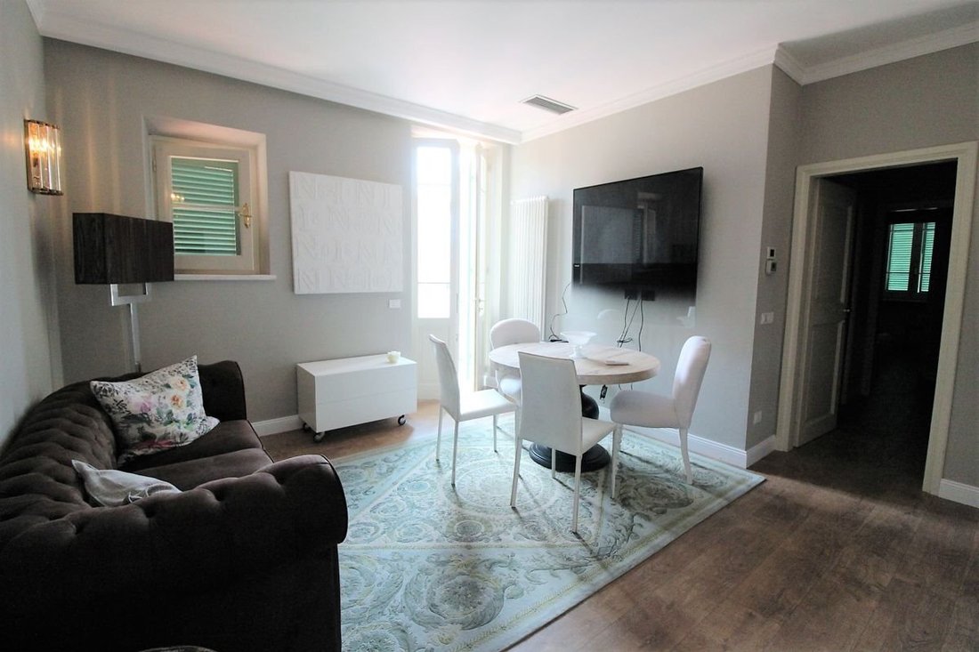 Apartment in Center, Forte dei Marmi, Tuscany 2 - 15744868