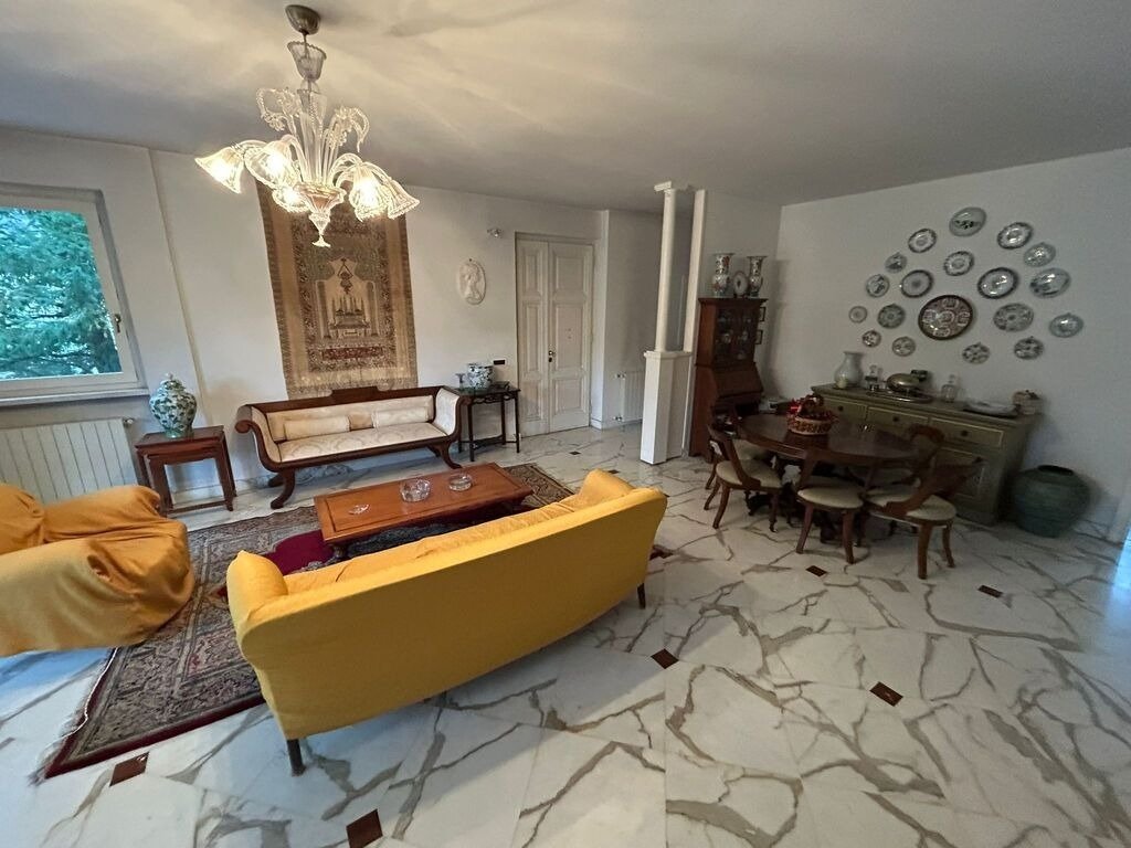 Villa à Centre, Massa, Italie 3 - 15744389