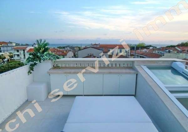 Penthouse in Center, Forte dei Marmi, Tuscany 4 - 15744769