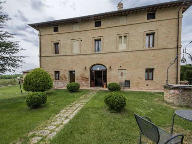 Villa in Historic Center, Siena, Tuscany 1 - 15744238