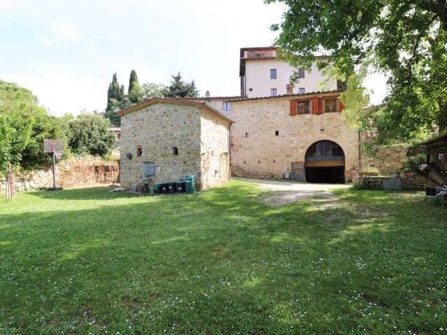 Villa in San Gimignano, Tuscany, Italy 2 - 15743309