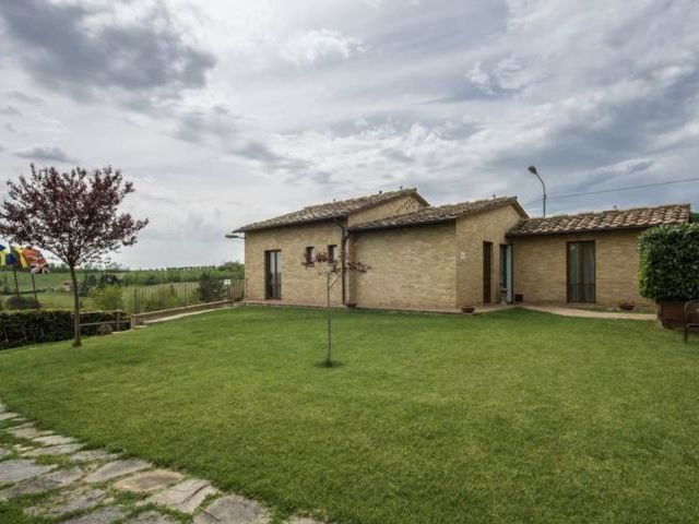 Villa in Historic Center, Siena, Tuscany 2 - 15744238
