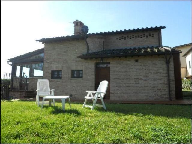 Villa in Historic Center, Siena, Tuscany 1 - 15744051