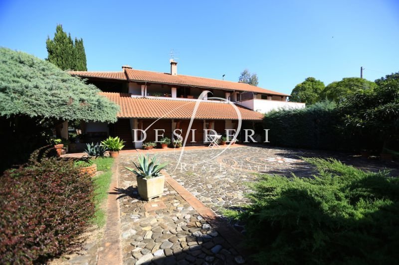 House in Cinigiano, Tuscany, Italy 2 - 15744552