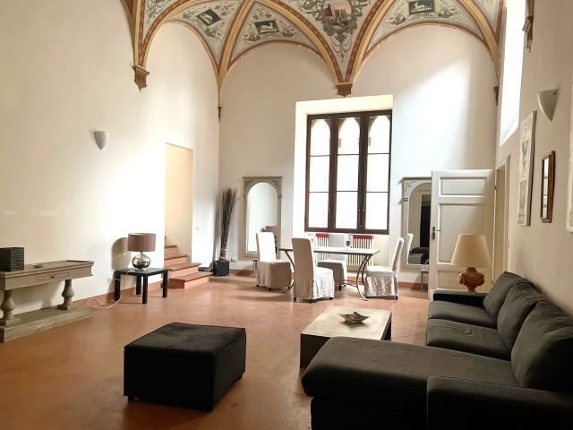 Apartment in Historic Center, Siena, Tuscany 1 - 15744183