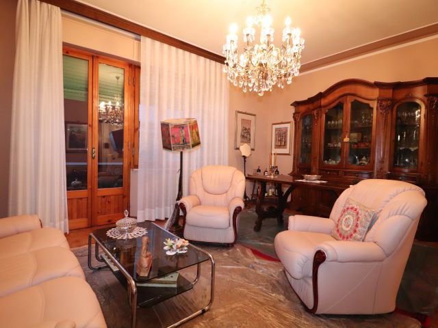 Apartment in Historic Center, Siena, Tuscany 3 - 15744042