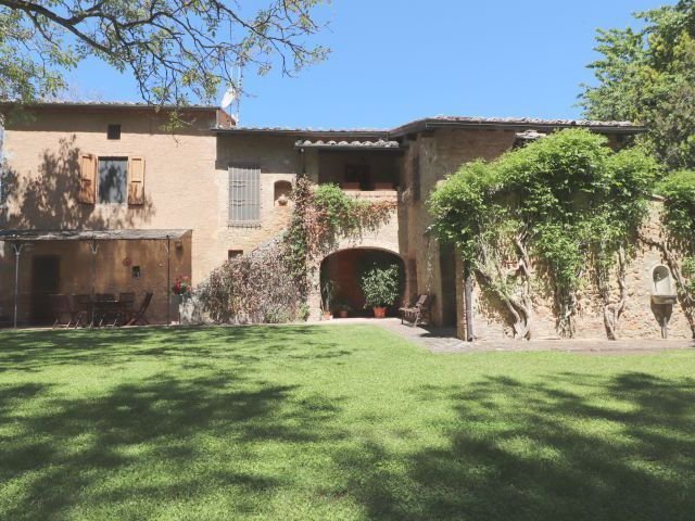 Villa in Sovicille, Tuscany, Italy 1 - 15743922
