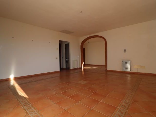 Villa in Historic Center, Siena, Tuscany 2 - 15743811