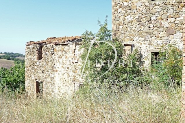 Land in Arcidosso, Tuscany, Italy 2 - 15744182