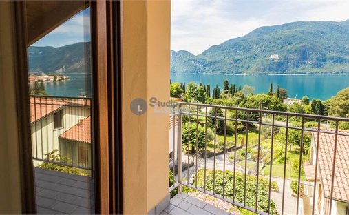 Villa a Mandello del Lario, Lombardia, Italia 1