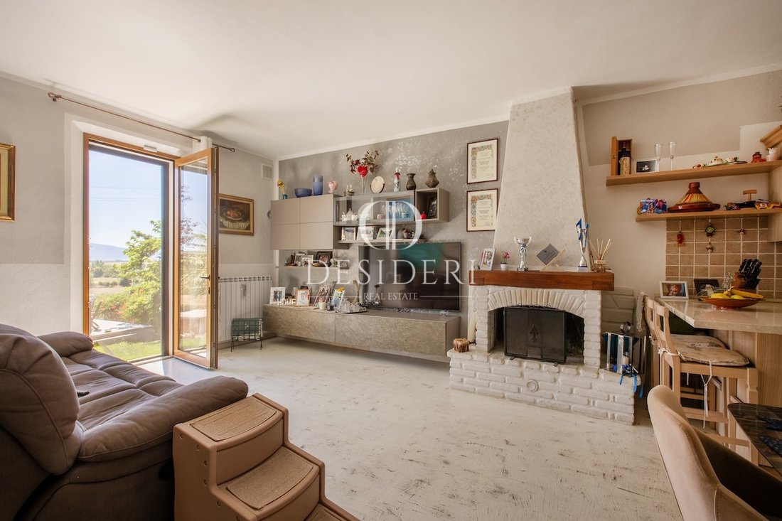 Country House in Roccastrada, Tuscany, Italy 1 - 15744932