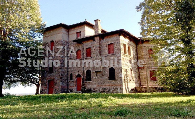 Villa in Valeggio sul Mincio, Veneto, Italy 2 - 15743926