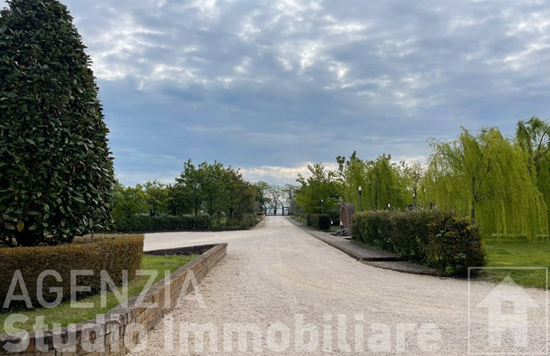 Apartment in Maguzzano, Lonato del Garda, Lombardy 5 - 15743969