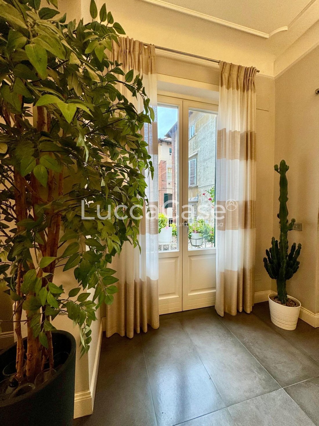 Apartment in Historic Center, Lucca, Tuscany 5 - 15743988