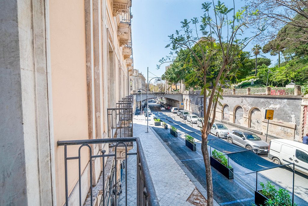 Apartment in Villa Bellini-Ospedale Garibaldi, Catania, Italy 3 - 15745226
