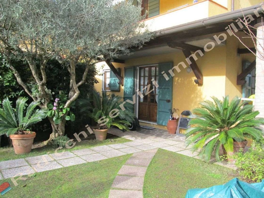 Villa in Center, Forte dei Marmi, Tuscany 1 - 15745059