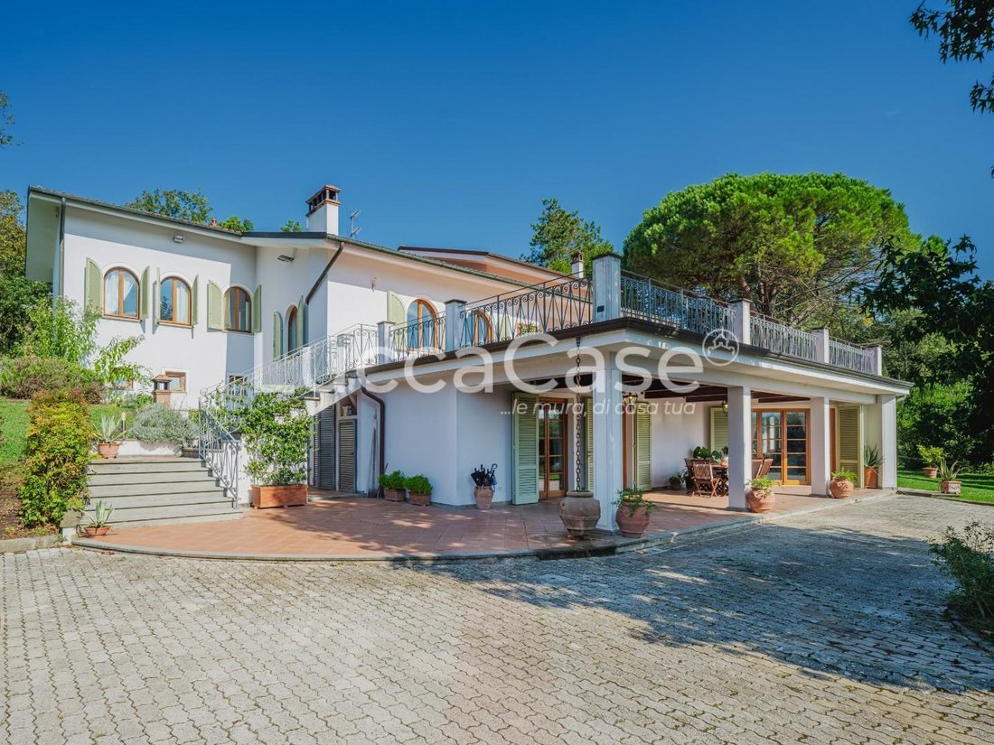 Villa in Carignano, Piedmont, Italy 3 - 15745313