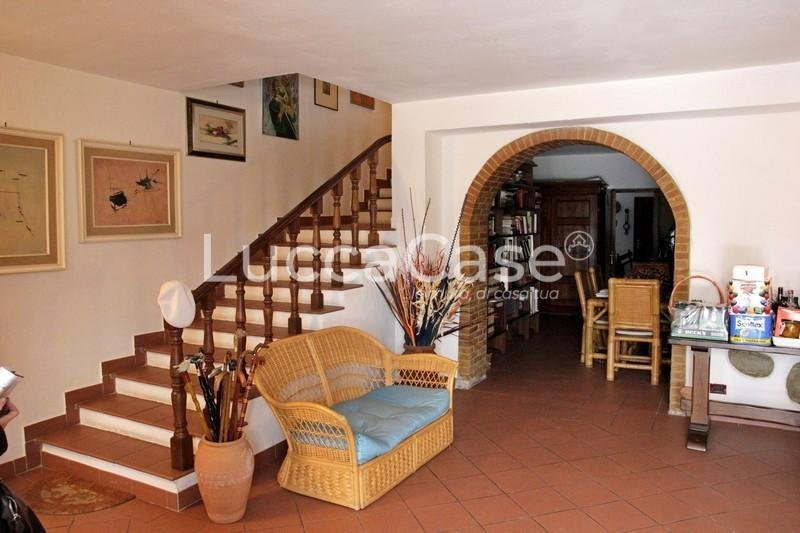 Villa in Barga, Tuscany, Italy 3 - 15745248
