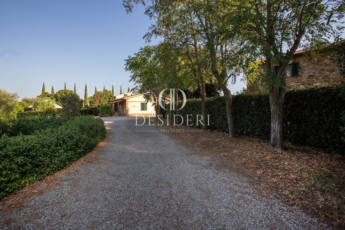 Estate in Center, Grosseto, Tuscany 5 - 15745055