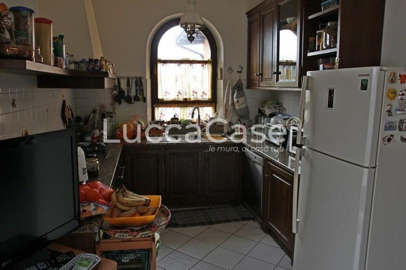 Villa in Barga, Tuscany, Italy 2 - 15745248